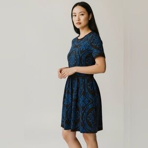 Romeo + Juliet Couture Blue Baroque Fit & Flare Dress – Large